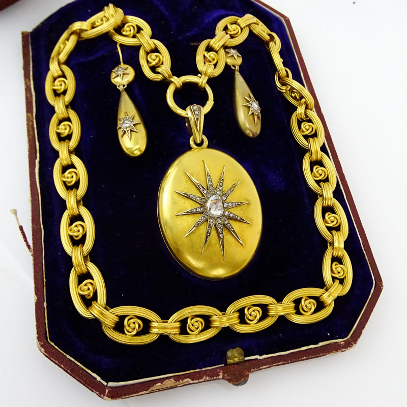 Important Georgian English  Rose Cut Diamond and 19 Karat Yellow Gold Pendant Locket Necklace and Earring Suite in fitted box