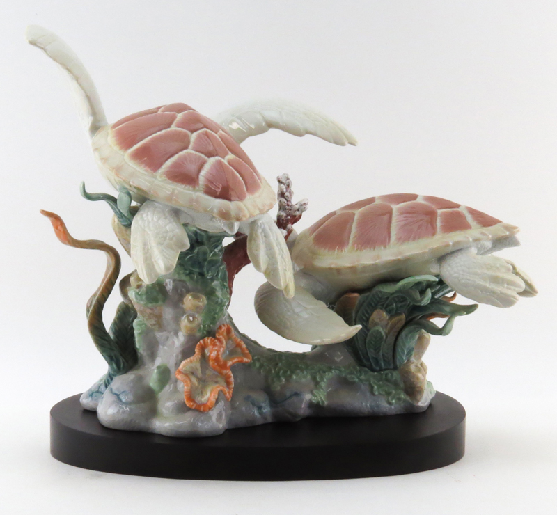 Lladro "Sea Turtle" Porcelain Grouping #1006953. Includes: wooden base and original box