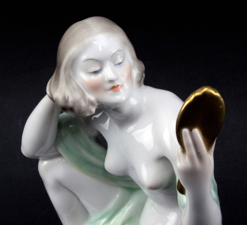 Herend Art Deco Nude Handpainted Porcelain Figurine #5724