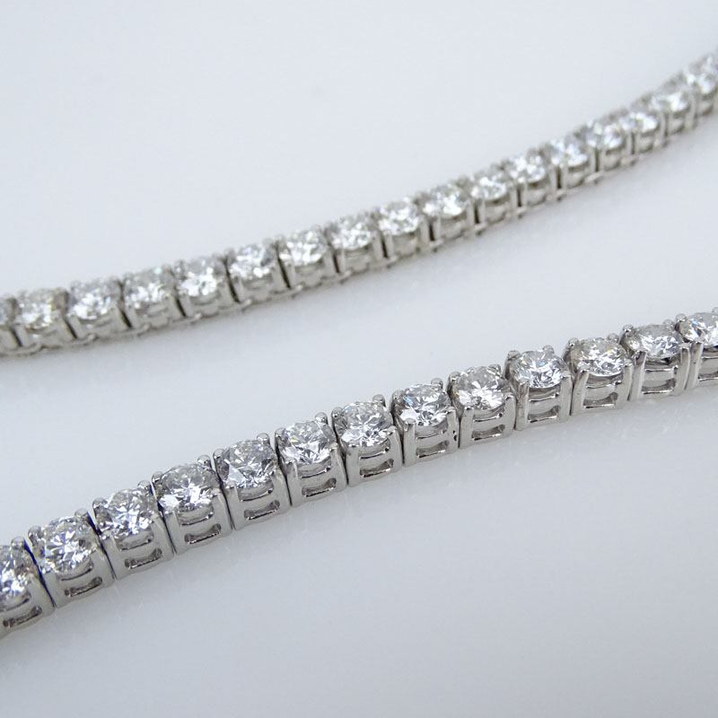 30.0 Carat Graduated Round Brilliant Cut Diamond and Platinum Necklace.