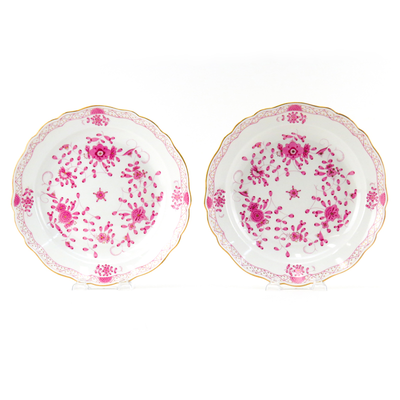 Pair of Antique Meissen "Neuer Ausschnitt" Porcelain Dishes