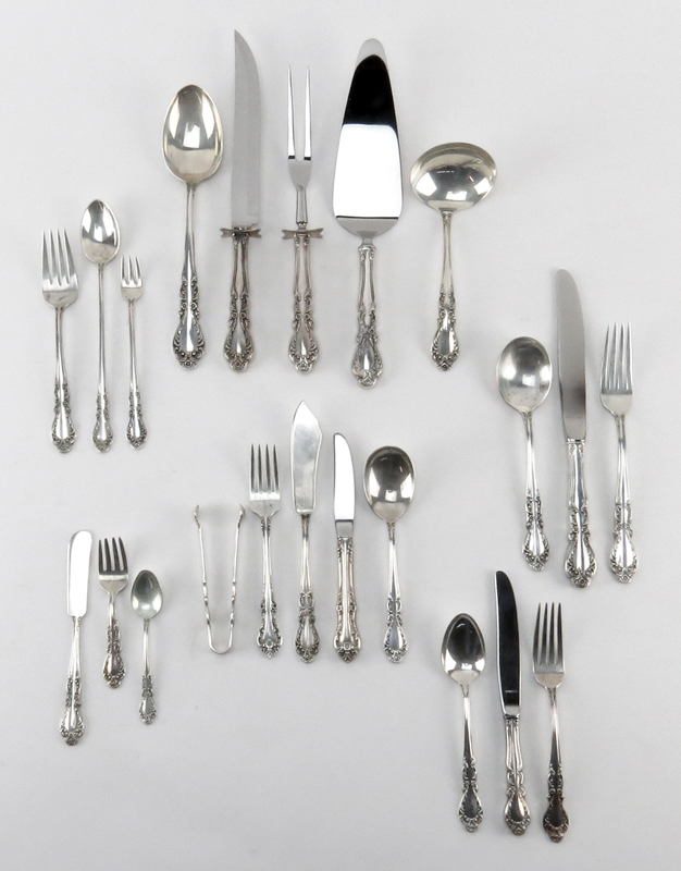 One Hundred Twenty Two (122) Piece Rogers/International Sterling Silver "Old Charleston" Flatware Set