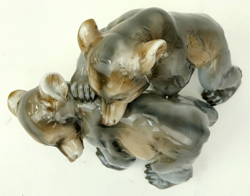 Rosenthal Germany-Kunstabteilung Selb Bear Porcelain Group