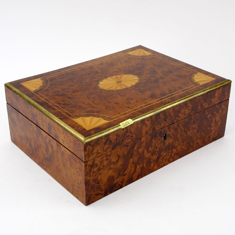 English Inlaid Yew Wood Cigar Box