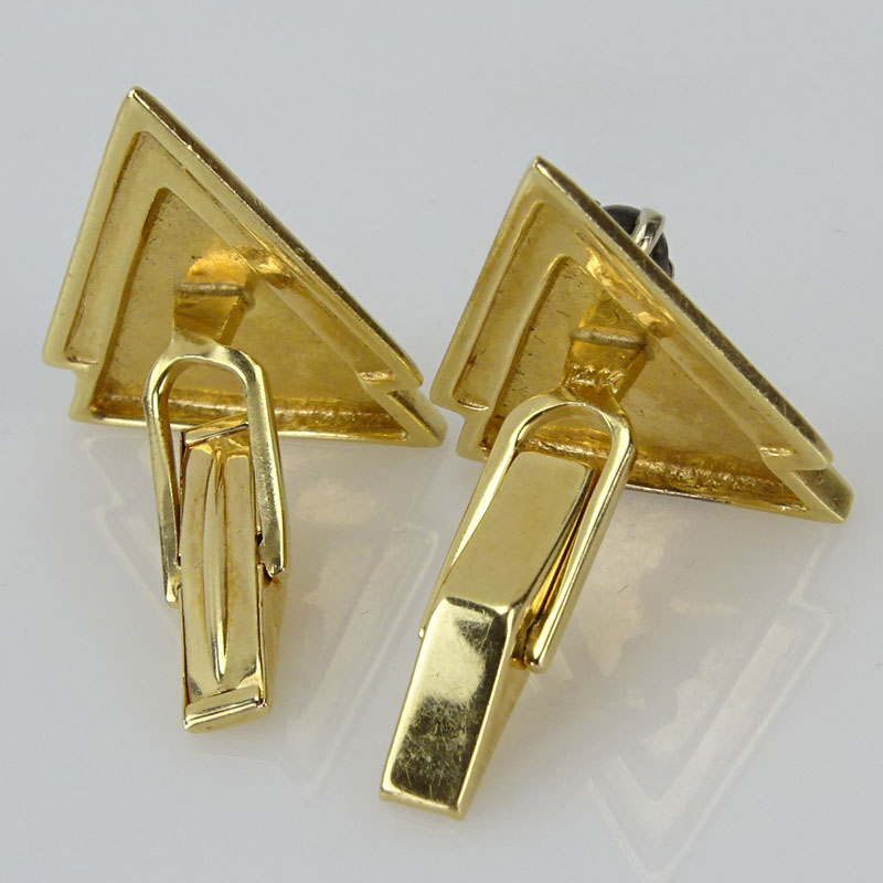 Men's Vintage 14 Karat Yellow Gold and Black Star Sapphire Cufflinks