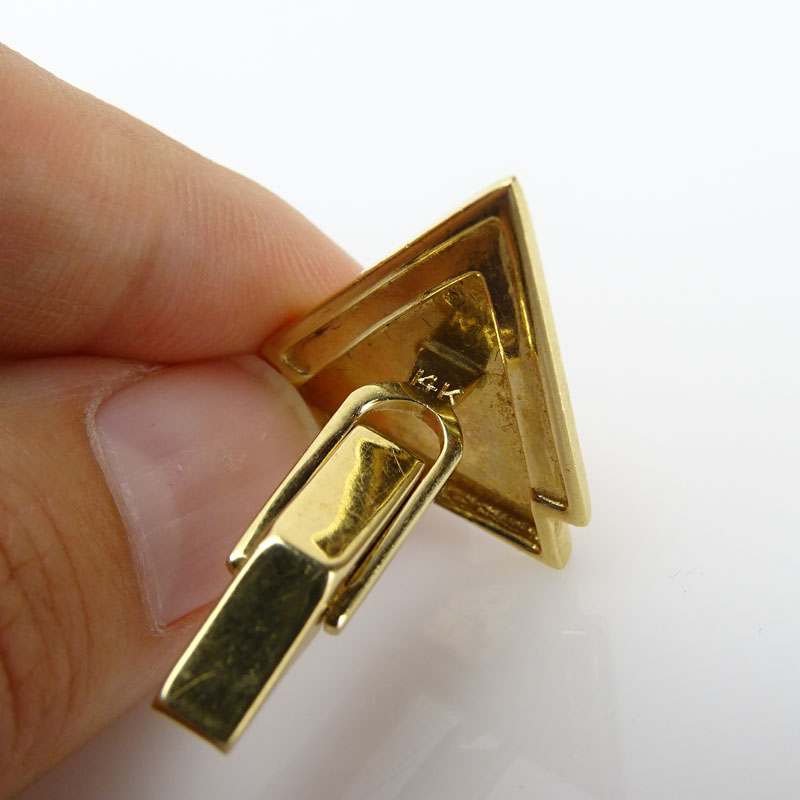 Men's Vintage 14 Karat Yellow Gold and Black Star Sapphire Cufflinks