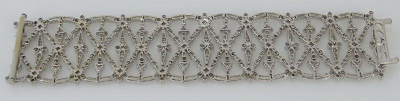 Contemporary Diamond and 18 Karat White Gold Bracelet