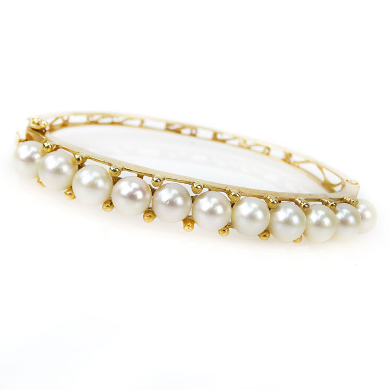 Vintage 4 Karat Yellow Gold and Pearl Bangle Bracelet