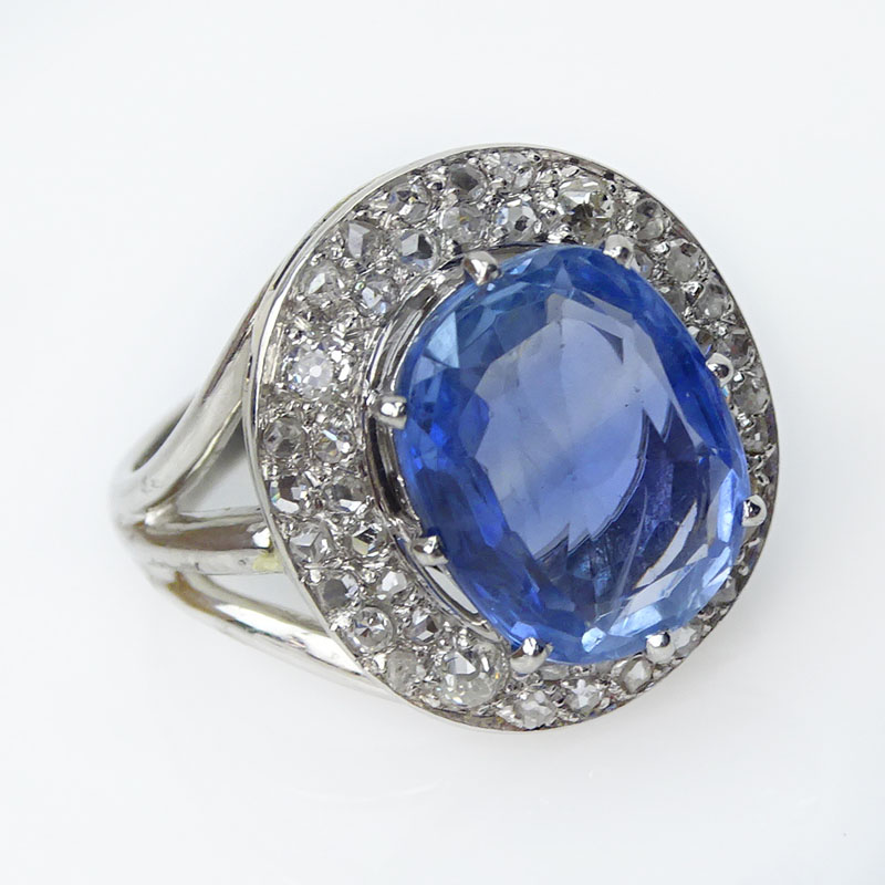 6.77 Carat Oval Cut Natural Unheated Sapphire, Diamond and Platinum Ring. 