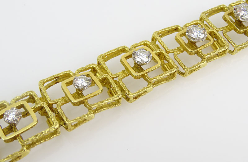 5.0 carat Round Brilliant Cut Diamond and 18 Karat Yellow Gold Bracelet.