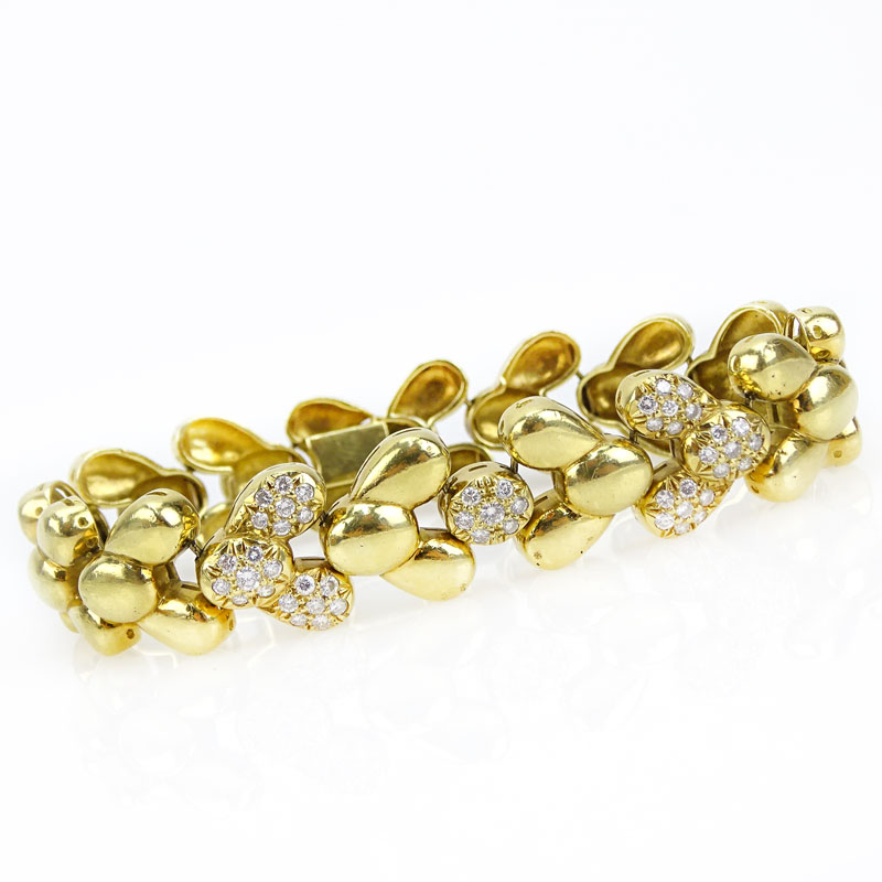 Vintage 18 Karat Yellow Gold Link Bracelet with Diamond Accents