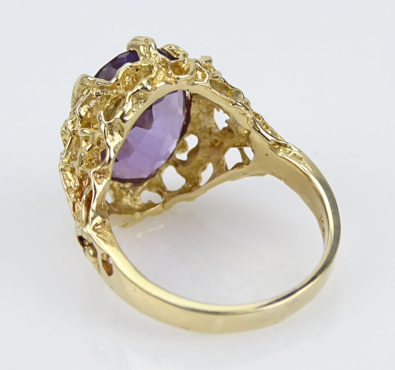 Lady's Vintage Oval Cut Amethyst and 14 Karat Yellow Gold Ring