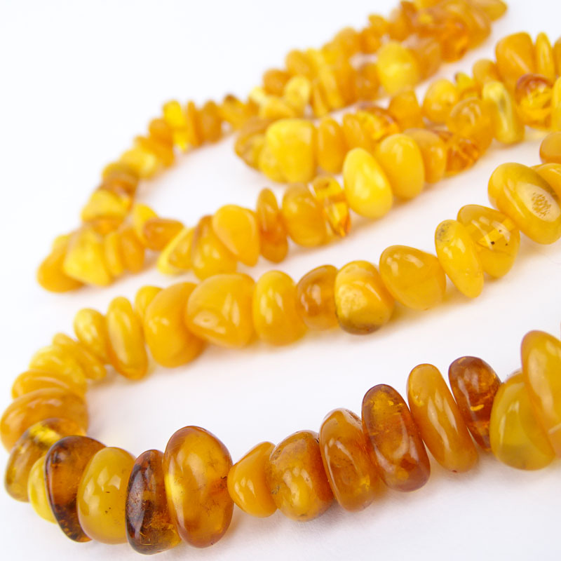 Vintage Amber Bead Necklace