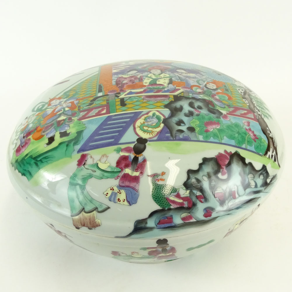 Large Chinese Hand Painted Porcelain Round Covered Tureen