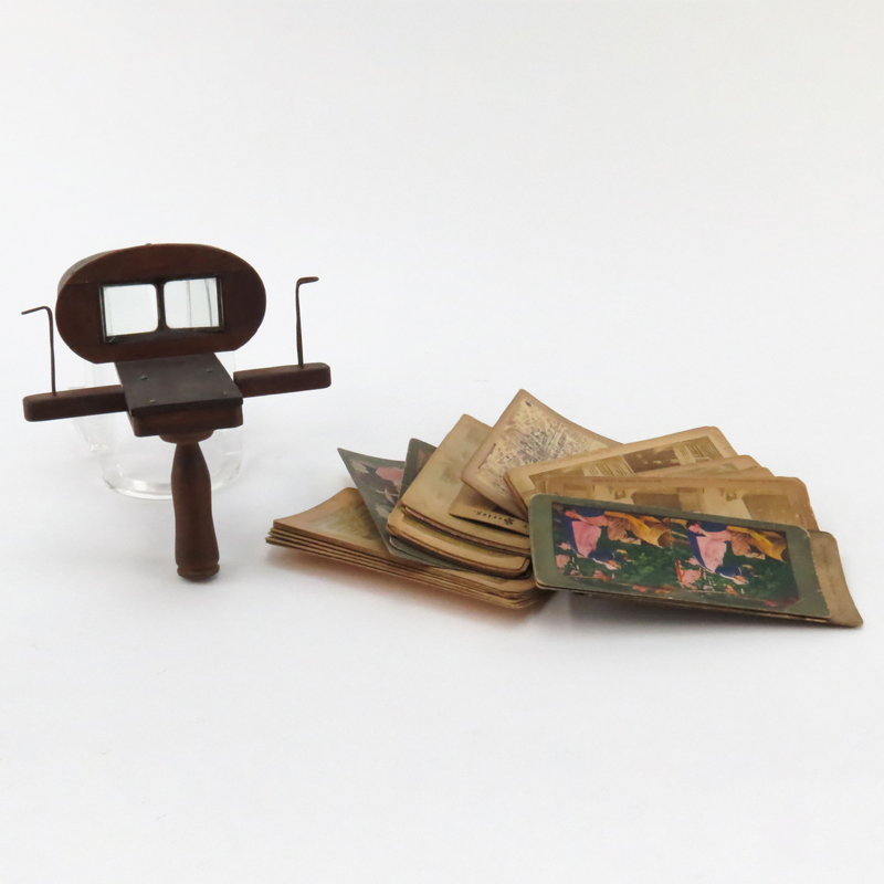 Antique Stereoscope Stereoviewer With Photos