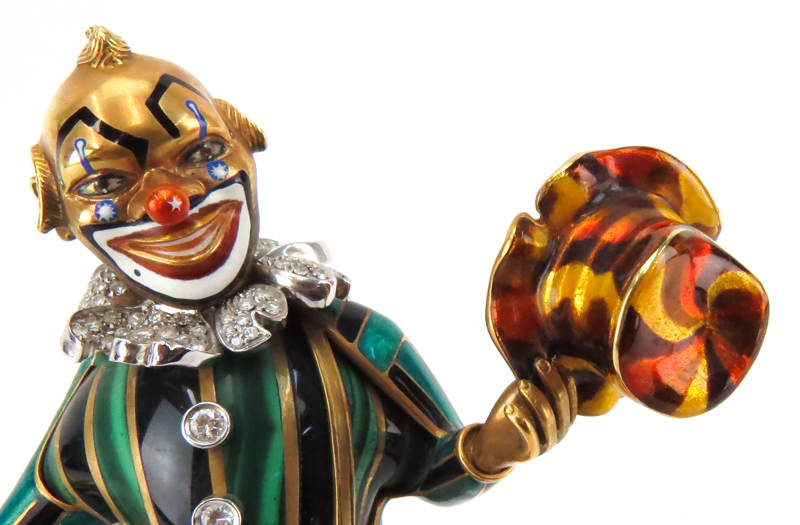 Very Fine Vintage 18 Karat Yellow Gold and Enamel Clown Figure.