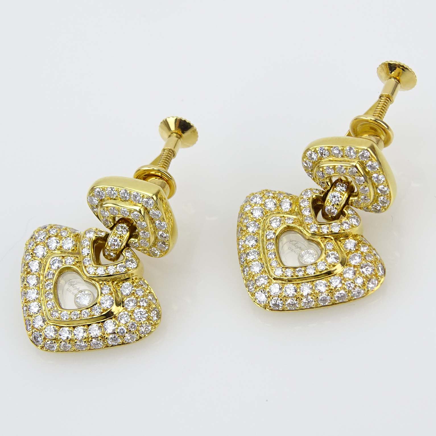 Chopard Approx. 2.50 Carat Diamond and 18 Karat Yellow Gold Pendant Screw back Earrings.