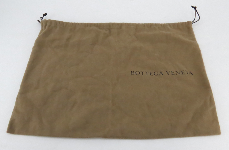 Bottega Veneta Brown Intrecciato Leather Handbag.