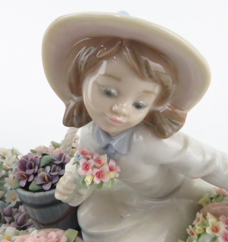 Lladro "Flower Forever" Glaze Porcelain Group #5966. 