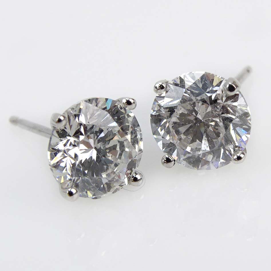 Approx. 3.03 Carat TW Round Brilliant Cut Diamond and 18 Karat White Gold Ear Studs.