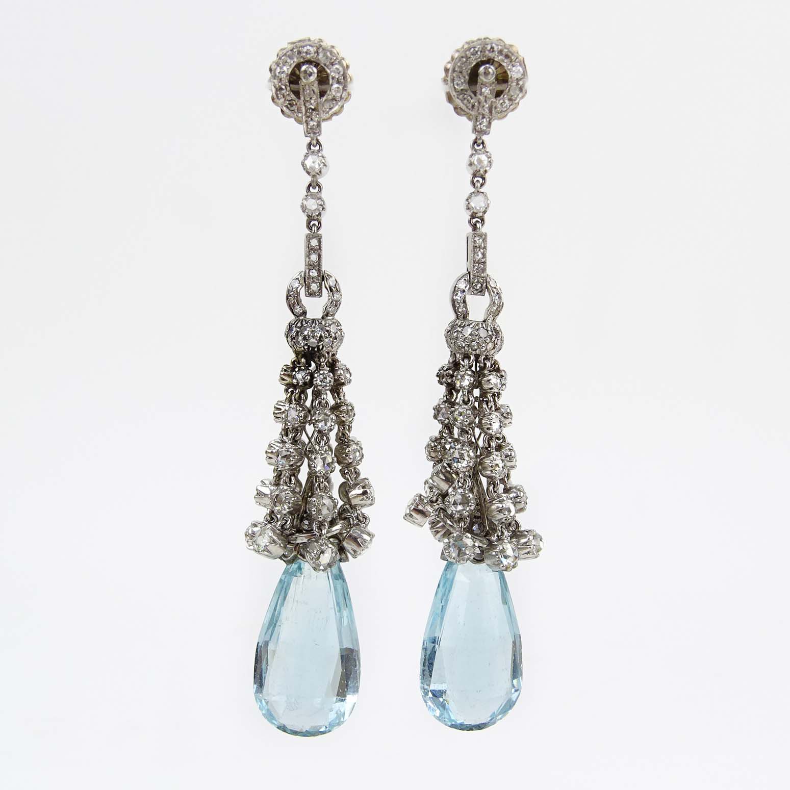 Very Fine Antique Approx. 20.0 Carat Gem Quality Briolette Cut Aquamarine, 8.25 Carat Rose Cut Diamond and Platinum Chandelier Earrings.