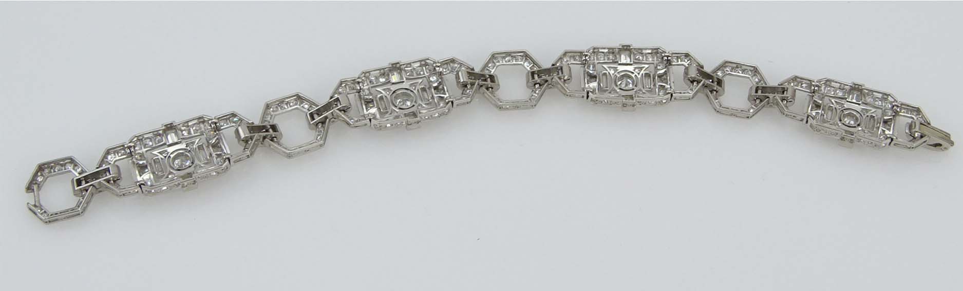 French Art Deco Old European Cut, Emerald Cut and Baguette Cut Diamond and Platinum Bracelet. 