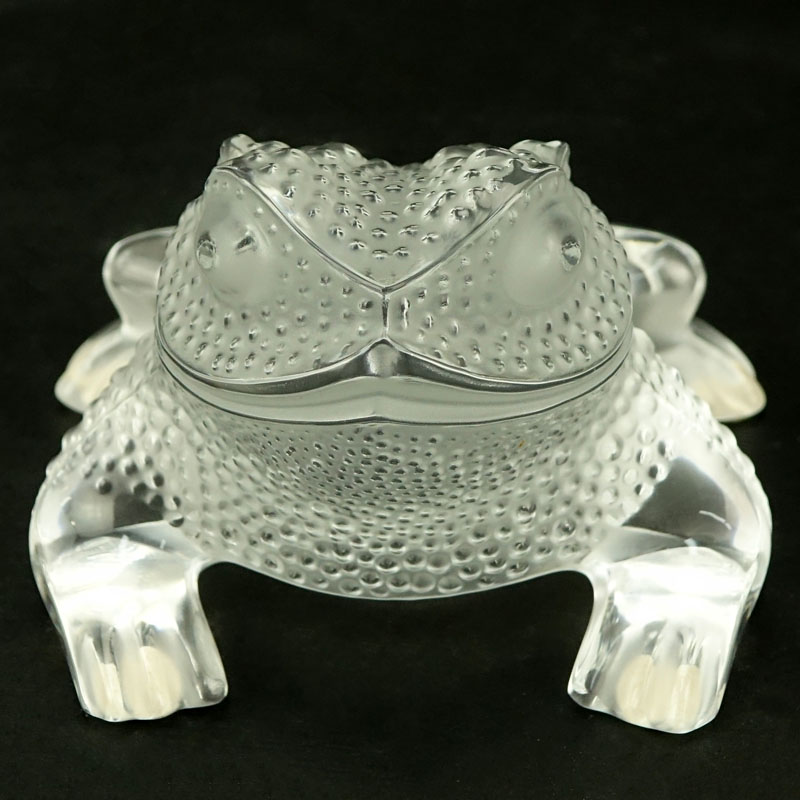 Lalique "Gregoire" Crystal Frog Figurine/Paperweight. 