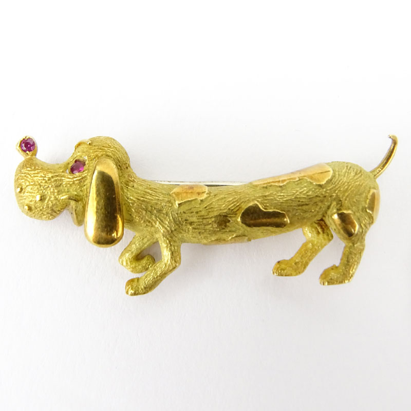 Vintage Miniature 18 Karat Yellow Gold Dog Pin with Ruby Eyes.