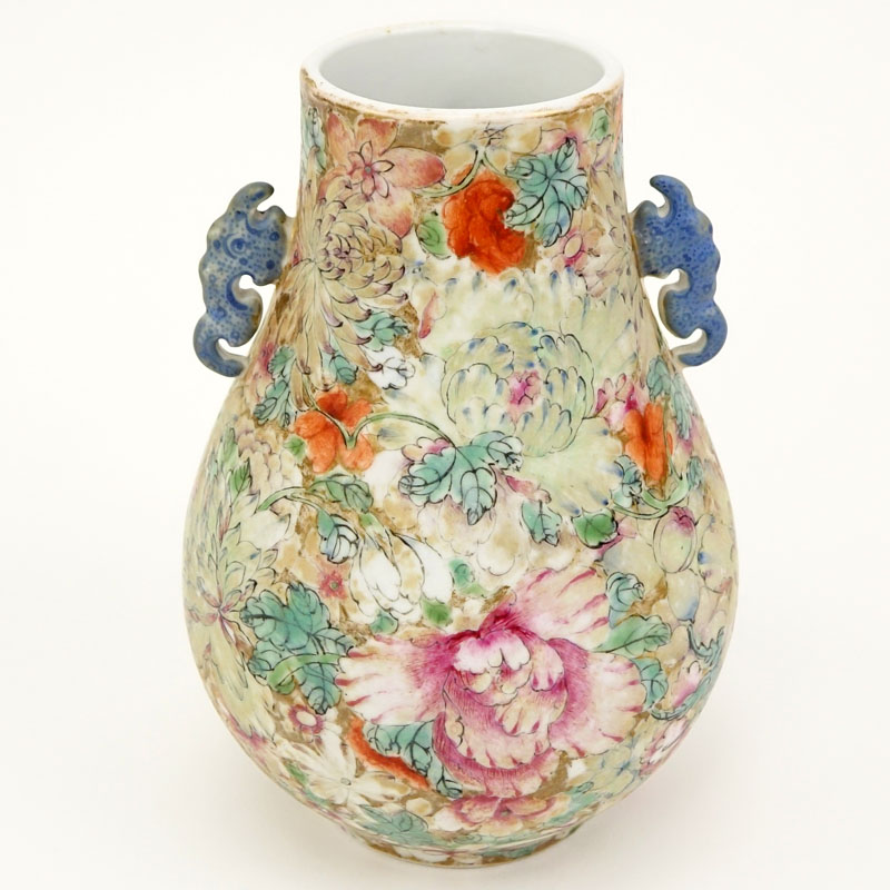 19/20th Century Chinese Famille Rose Millefleurs Vase.