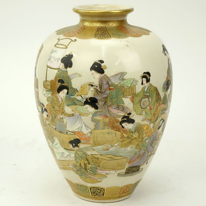 19th Century Japanese Satsuma "Courtesans" Porcelain Vase. 