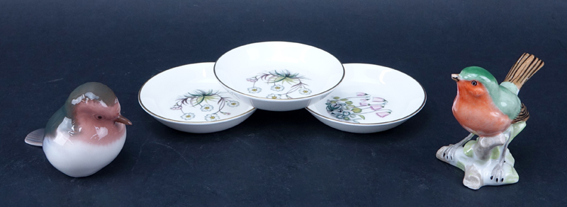 14 Piece Lot Vintage Porcelain Table Top Articles.