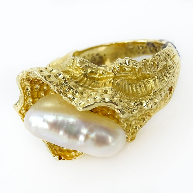 Vintage 14 Karat Yellow Gold and Baroque Pearl Ring.