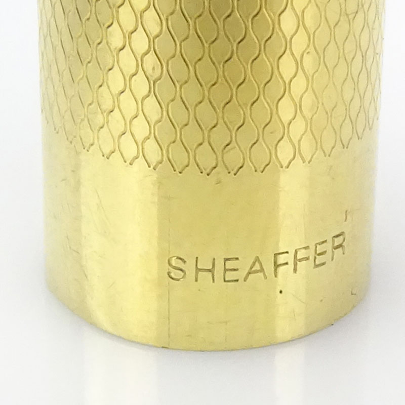 Vintage Sheaffer 18 Karat Yellow Gold Fountain Pen with 14 Karat Nib.