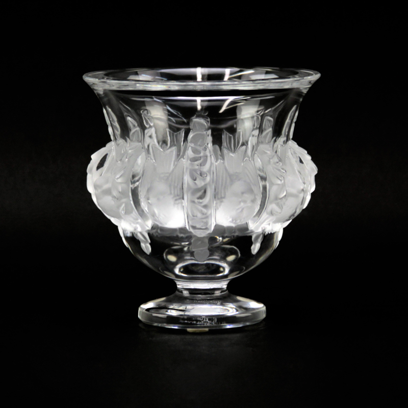 Lalique Crystal "Dampierre" Vase. 