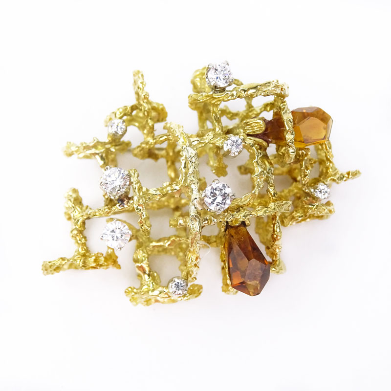 Retro Round Brilliant Cut Diamond, Briolette Topaz and Heavy 18 Karat Yellow Gold Brooch. 