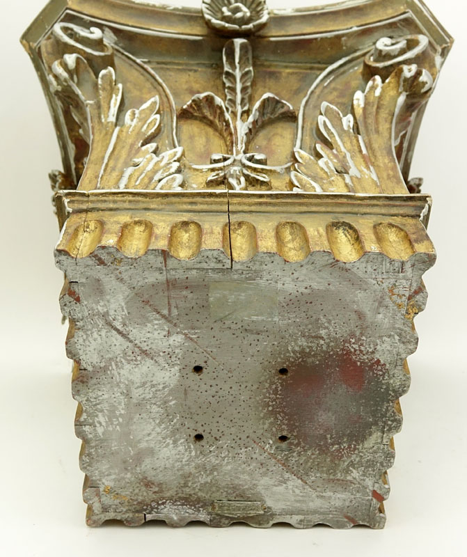 Palladio Furniture Co. Italian Gilt Corinthian Column Capital / Table Base.