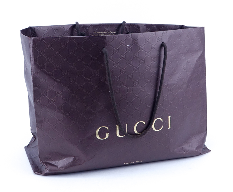 Gucci Emily Large Guccissima Black Leather Shoulder Bag.