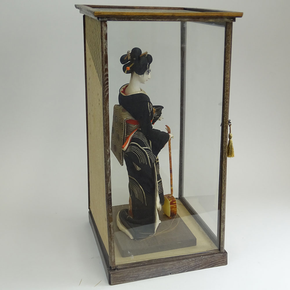 Vintage Japanese Geisha Doll In Glass Case.