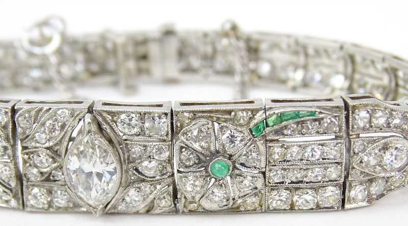 Art Deco Approx. 5.70 Carat Diamond, Emerald and Platinum Bracelet. 