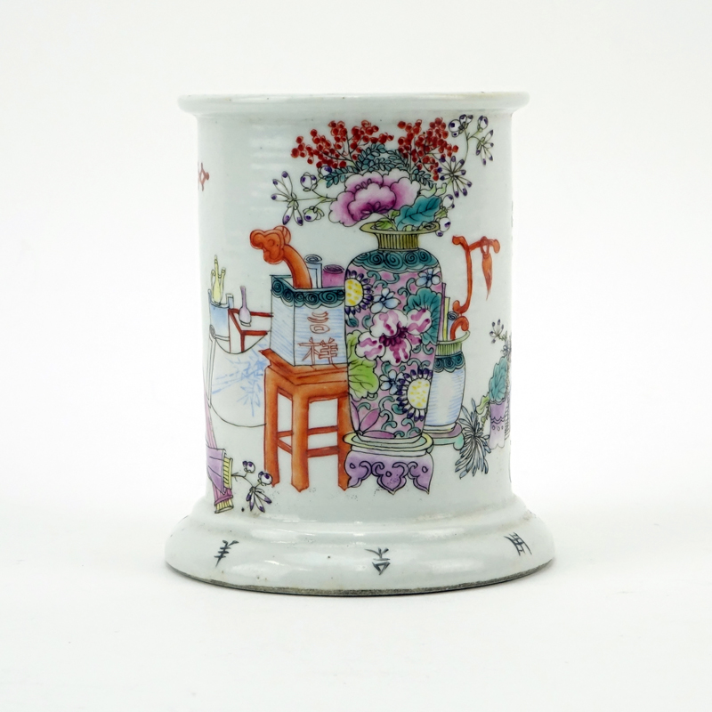 Antique Chinese Famille Rose Porcelain Brush Pot.