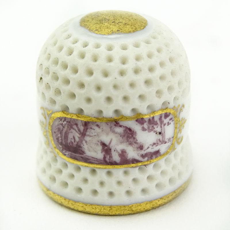 Mid 18th Century Meissen Porcelain Thimble.