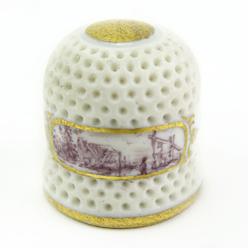 Mid 18th Century Meissen Porcelain Thimble.