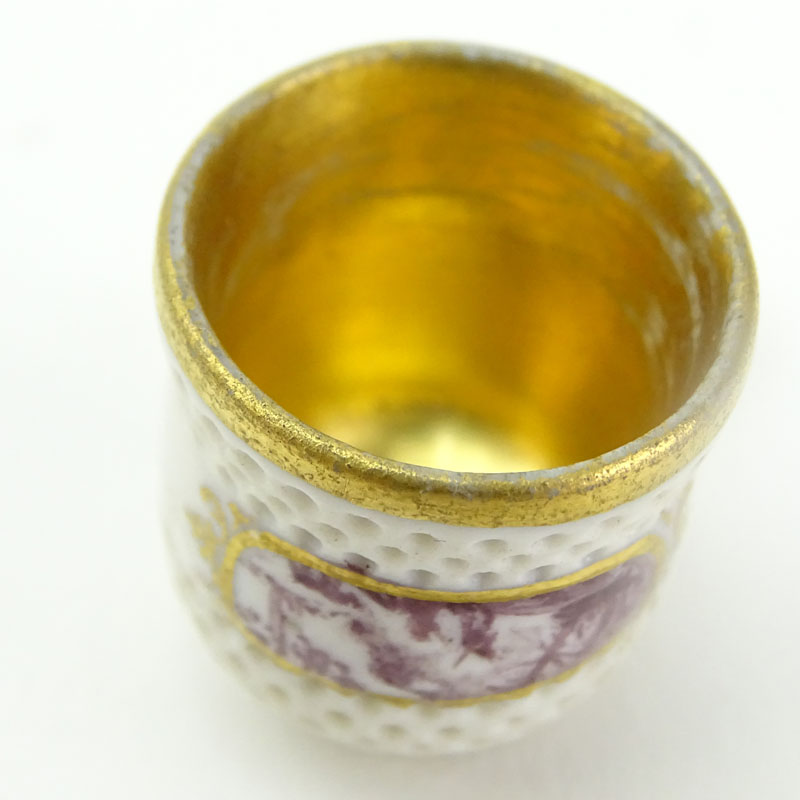 Mid 18th Century Meissen Porcelain Thimble.