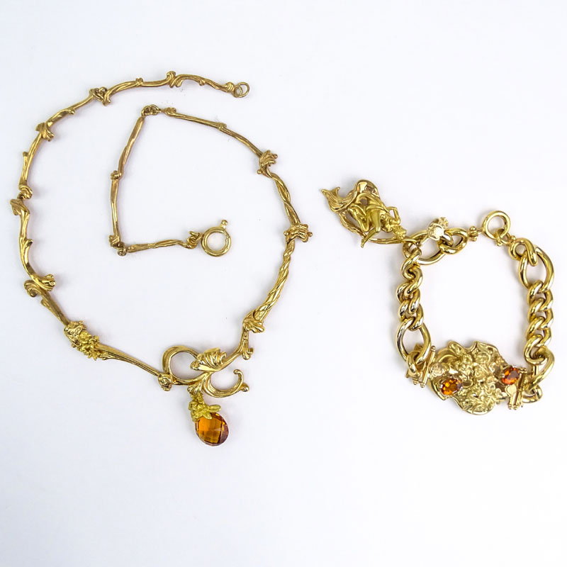 Vintage Italian Art Nouveau style 14 Karat Yellow Gold and Briolette Cut Citrine Pendant Necklace and Bracelet with Oval Cut Citrines.