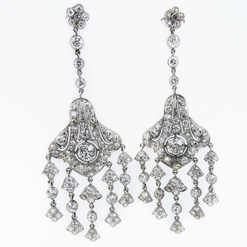 Art Deco Approx. 14.25 Carat Old European Cut Diamond and Platinum Chandelier Earrings.