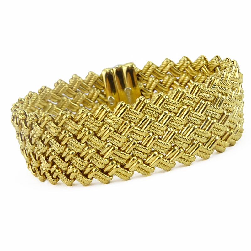 Vintage Italian 18 Karat Yellow Gold Flexible Mesh Wide Bracelet with Small Diamond Accents to Clasp.