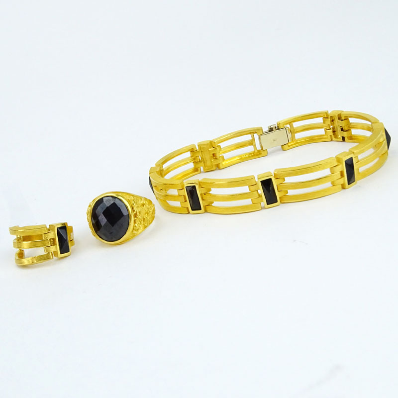 Vintage Prima Gold 24 Karat Fine Yellow Gold and Onyx Bracelet and Two Rings Suite.