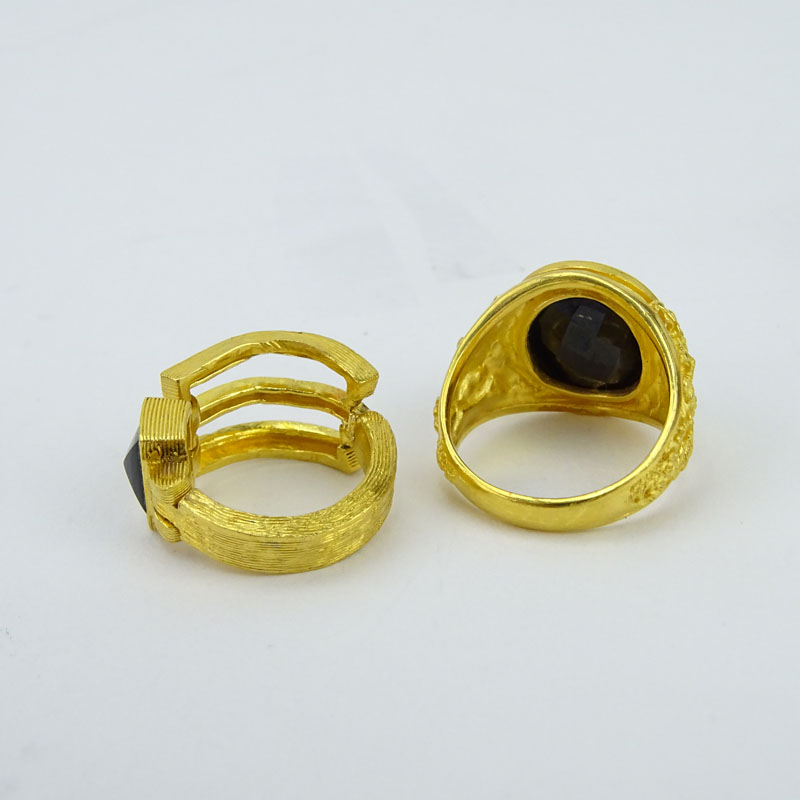 Vintage Prima Gold 24 Karat Fine Yellow Gold and Onyx Bracelet and Two Rings Suite.