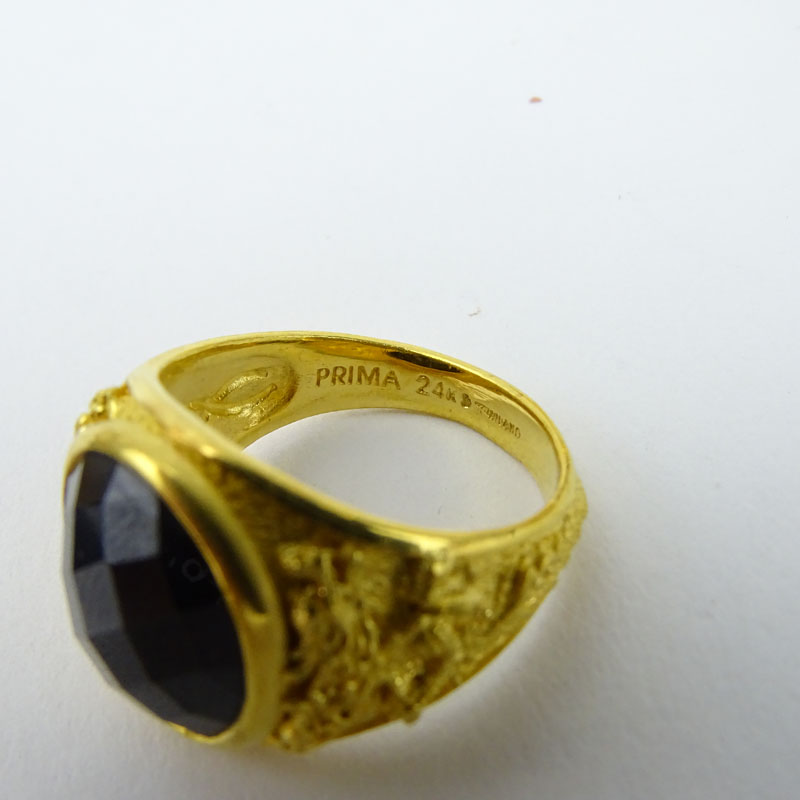 Vintage Prima Gold 24 Karat Fine Yellow Gold and Onyx Bracelet and Two Rings Suite.