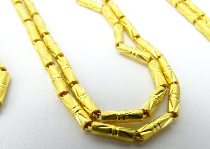 Vintage 24 Karat Fine Yellow Gold Link Necklace.